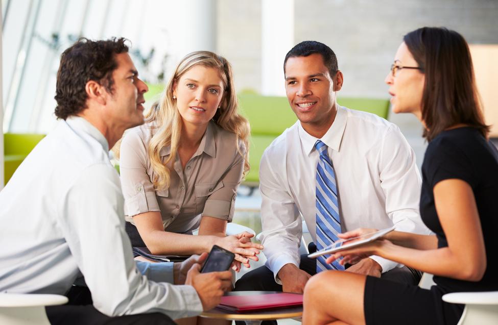 گوش دادن فعال در محیط کار